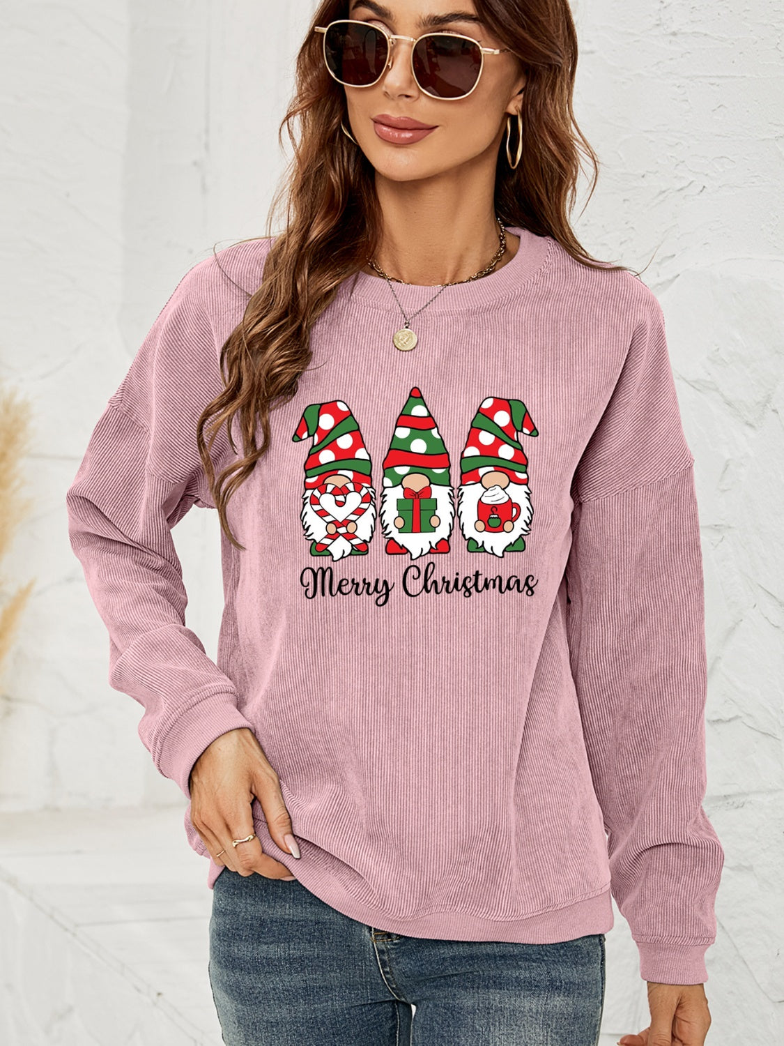 MERRY CHRISTMAS Graphic Sweatshirt